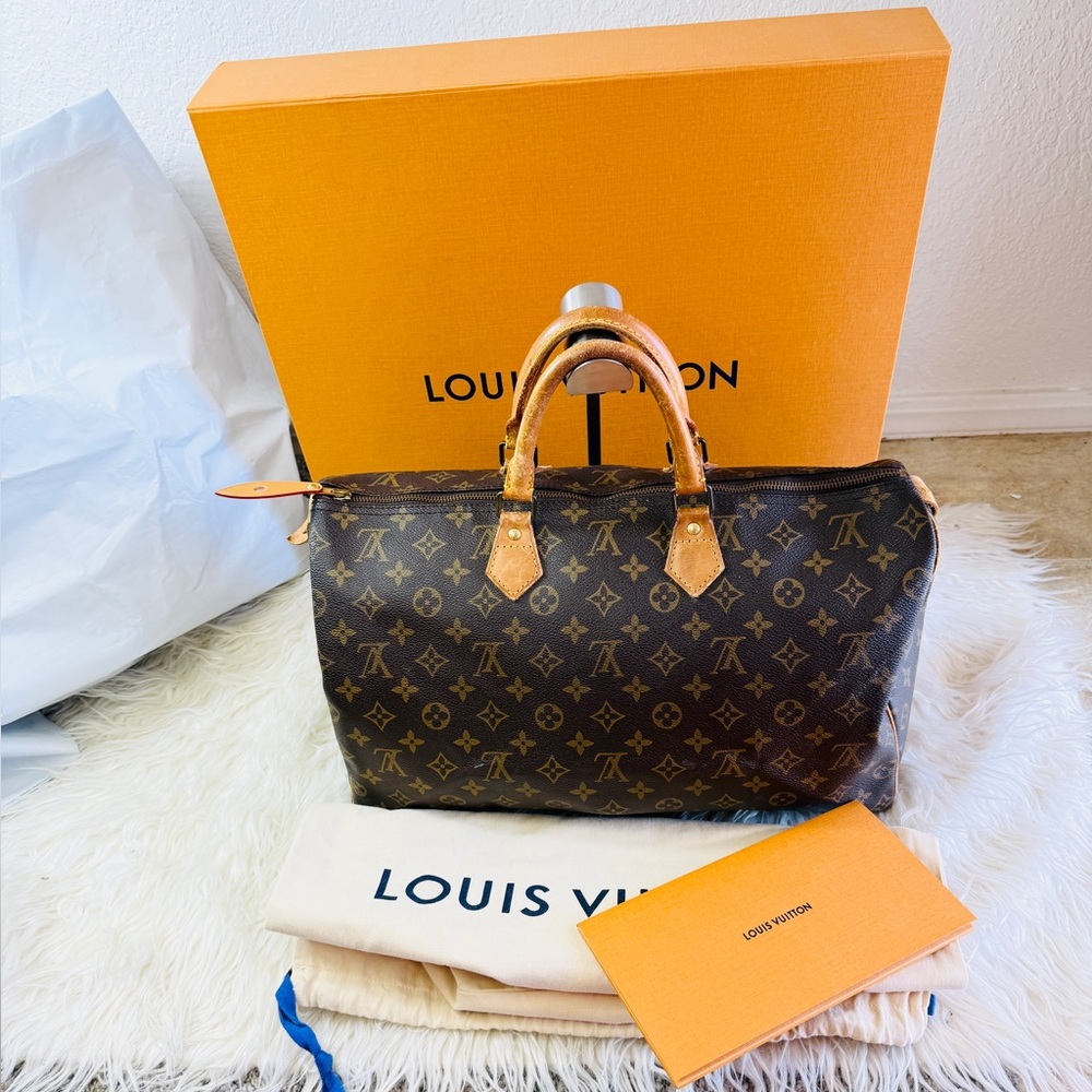 Auth Louis Vuitton speedy 40 Monogram Handbag
